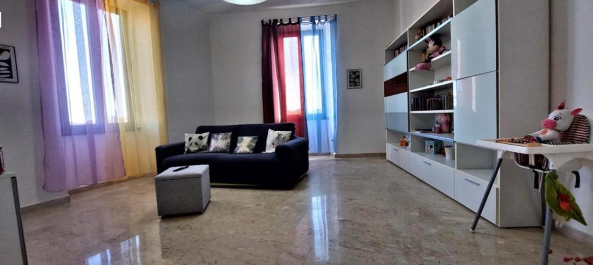 Casa Linda Apartment Рим Екстериор снимка